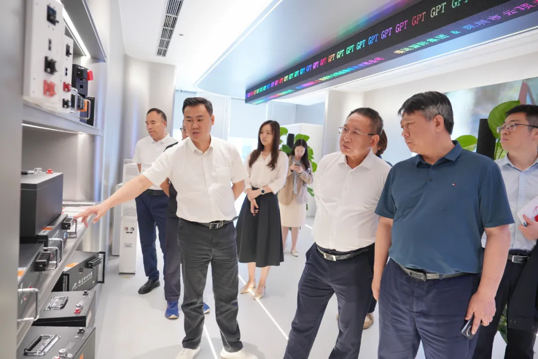 A research team from the Price Cost and Certification Center of the National Development and Reform Commission visited Ritar International Group for investigation.