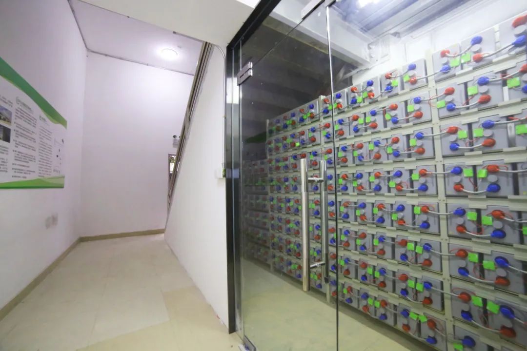 forklift lead acid battery